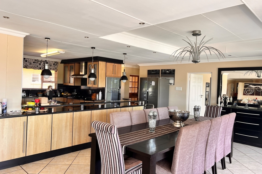 5 Bedroom Property for Sale in East London Rural Eastern Cape